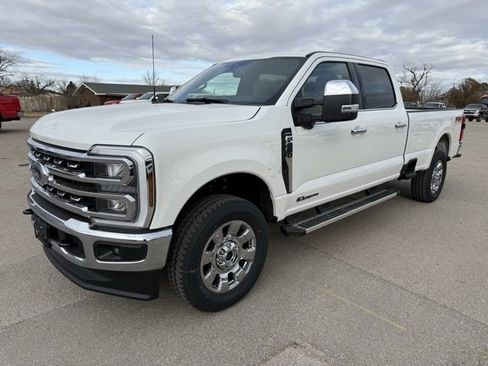 New 2026 Ford F350 Lariat w/ Chrome Package image 3