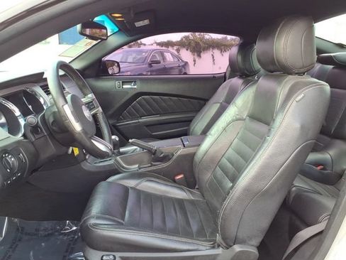 Used 2012 Ford Mustang GT Premium w/ Brembo Brake Pkg RWD image 13