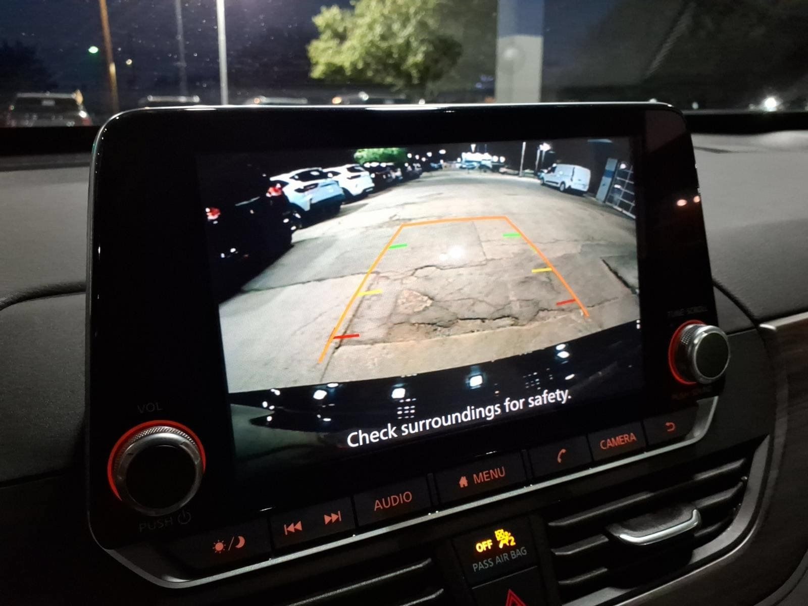 Used 2025 Nissan Altima 2.5 SV FWD image 14