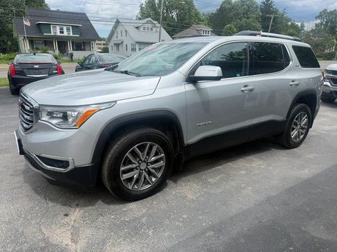 Used 2019 GMC Acadia SLE w/ LPO, Floor Liner Package AWD/4WD image 4