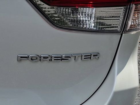 Certified 2023 Subaru Forester Premium AWD/4WD image 51