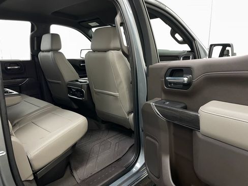 Used 2019 Chevrolet Silverado 1500 LTZ w/ LTZ Plus Package AWD/4WD image 45