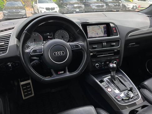 Used 2017 Audi SQ5 Premium Plus AWD/4WD image 2