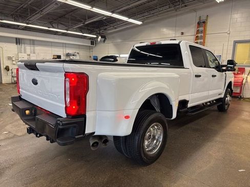 Used 2024 Ford F350 XL AWD/4WD image 6