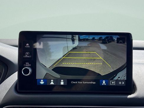 Certified 2026 Honda HR-V EX-L image 23