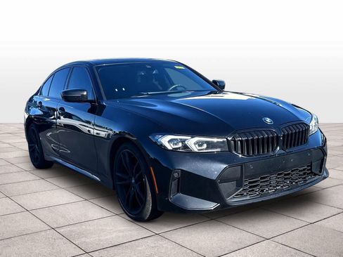 Used 2023 BMW 330i Sedan w/ M Sport Package RWD image 3