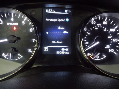 Used 2017 Nissan Rogue S AWD/4WD image 16