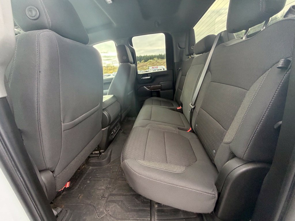 Used 2022 GMC Sierra 2500 SLE w/ SLE Value Package; AWD/4WD image 13