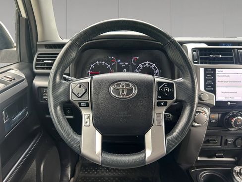 Used 2022 Toyota 4Runner SR5 Premium w/ Moonroof Package AWD/4WD image 13