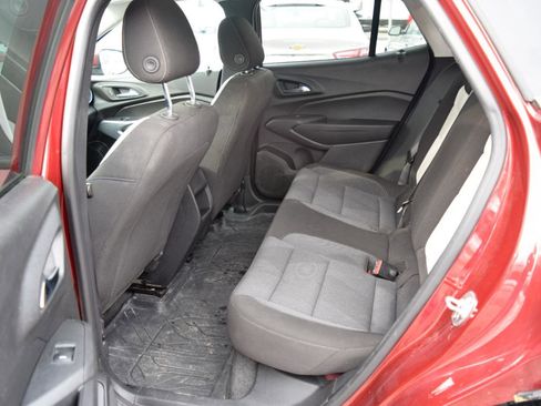 Used 2024 Chevrolet Trax LS w/ LS Convenience Package image 33