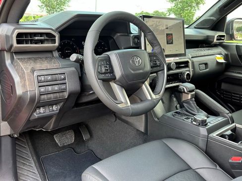 New 2026 Toyota Tacoma Limited AWD/4WD image 11