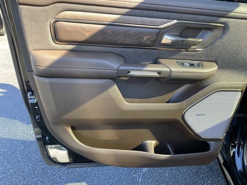 Used 2025 RAM 1500 Limited image 29