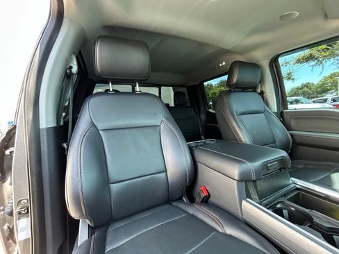 Used 2024 Ford F350 Lariat w/ Lariat Ultimate Package AWD/4WD image 31