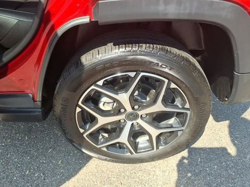 Used 2025 Jeep Compass Limited AWD/4WD image 14