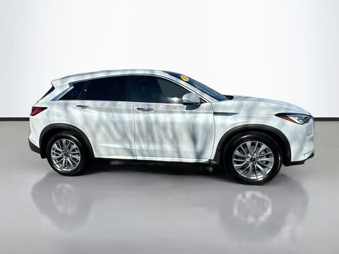 Used 2023 INFINITI QX50 Luxe image 8