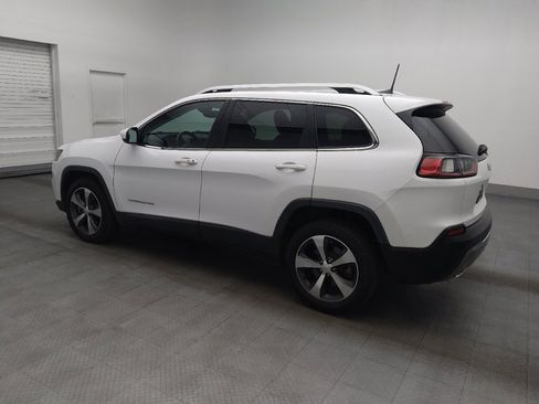 Used 2019 Jeep Cherokee Limited w/ Technology Group FWD image 3