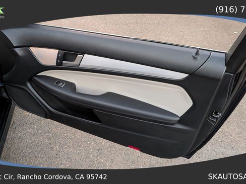 Used 2012 Mercedes-Benz C 250 Coupe image 30