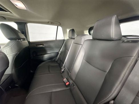 Certified 2025 Toyota Corolla Cross XLE w/ Convenience Package AWD/4WD image 32