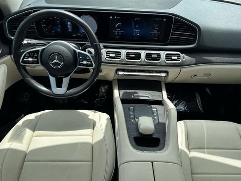 Used 2021 Mercedes-Benz GLE 450 4MATIC w/ 3rd Row Seat Package image 9