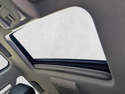 Used 2018 GMC Yukon Denali w/ Denali Ultimate Package image 15