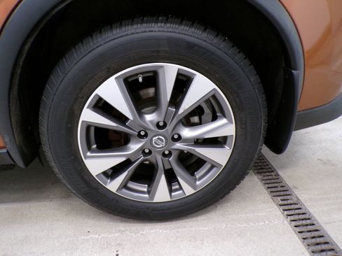 Used 2017 Nissan Murano SL image 9