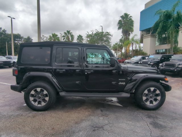 Used 2023 Jeep Wrangler Unlimited Sahara w/ Cold Weather Group AWD/4WD image 4