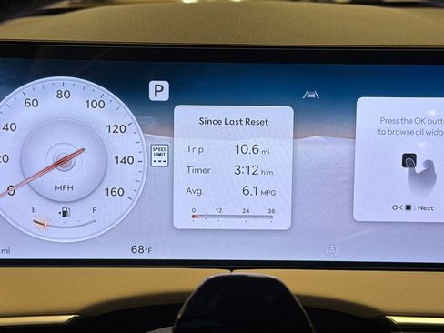 New 2026 Genesis GV70 2.5T Select AWD/4WD image 25