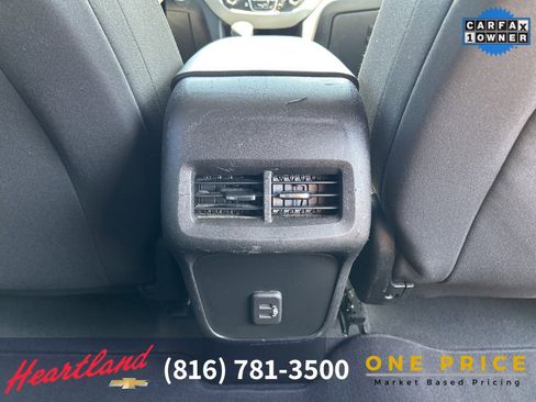 Used 2022 Chevrolet Equinox LT image 45
