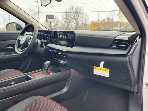 New 2026 Nissan Kicks SR w/ SR Premium Package image 12