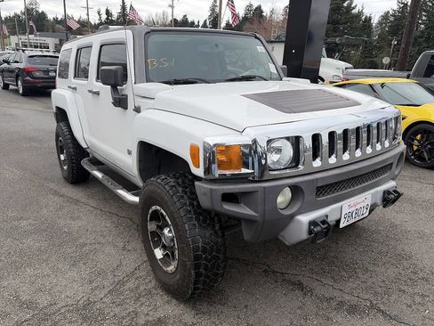 Used 2008 HUMMER H3 image 7