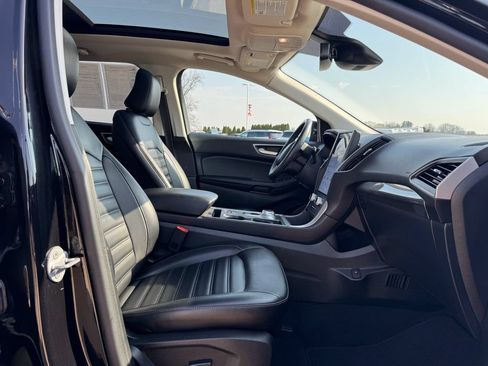 Certified 2023 Ford Edge SEL w/ Convenience Package AWD/4WD image 12