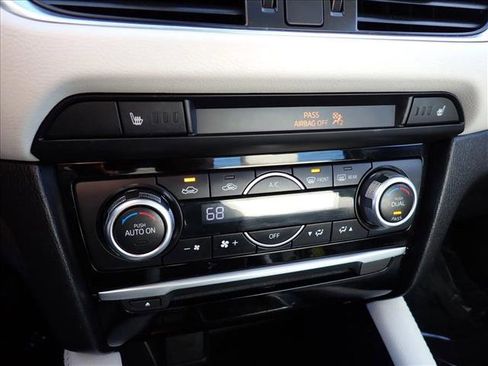 Used 2017 MAZDA MAZDA6 Grand Touring image 19