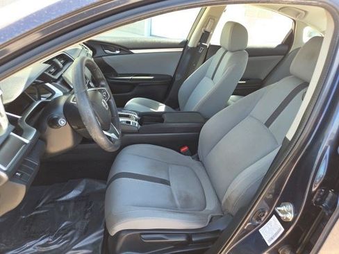 Used 2018 Honda Civic EX image 11