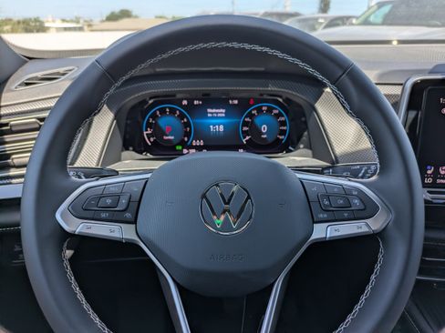 New 2026 Volkswagen Atlas Cross Sport SEL AWD/4WD image 29