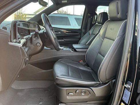 Used 2023 Cadillac Escalade ESV Sport image 12