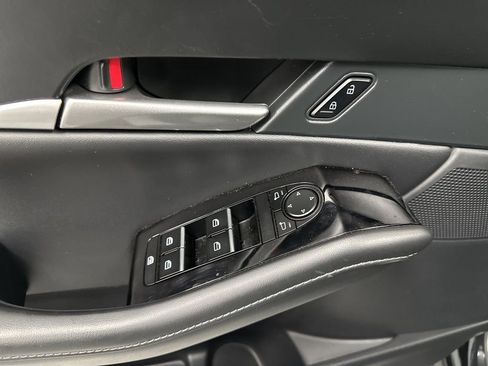 Certified 2025 MAZDA CX-30 AWD 2.5 S w/ Select Sport Pkg image 11