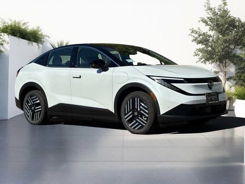 New 2026 Nissan Leaf SV+ image 1