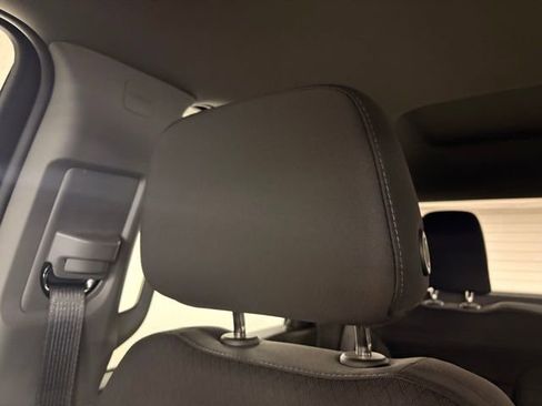 Used 2024 Chevrolet Silverado 2500 Custom w/ Custom Convenience Package image 15