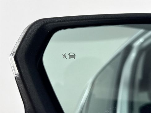 Used 2018 Chevrolet Equinox LT AWD/4WD image 33