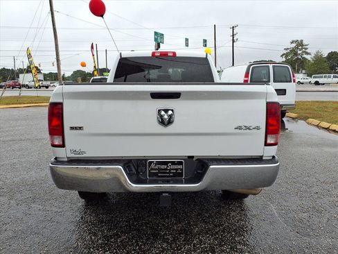 Used 2024 RAM 1500 Classic SLT image 4