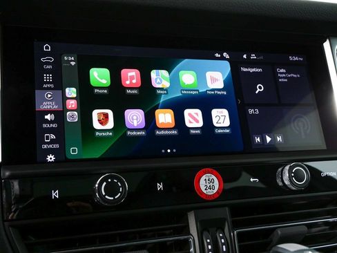 New 2026 Porsche Macan AWD image 16