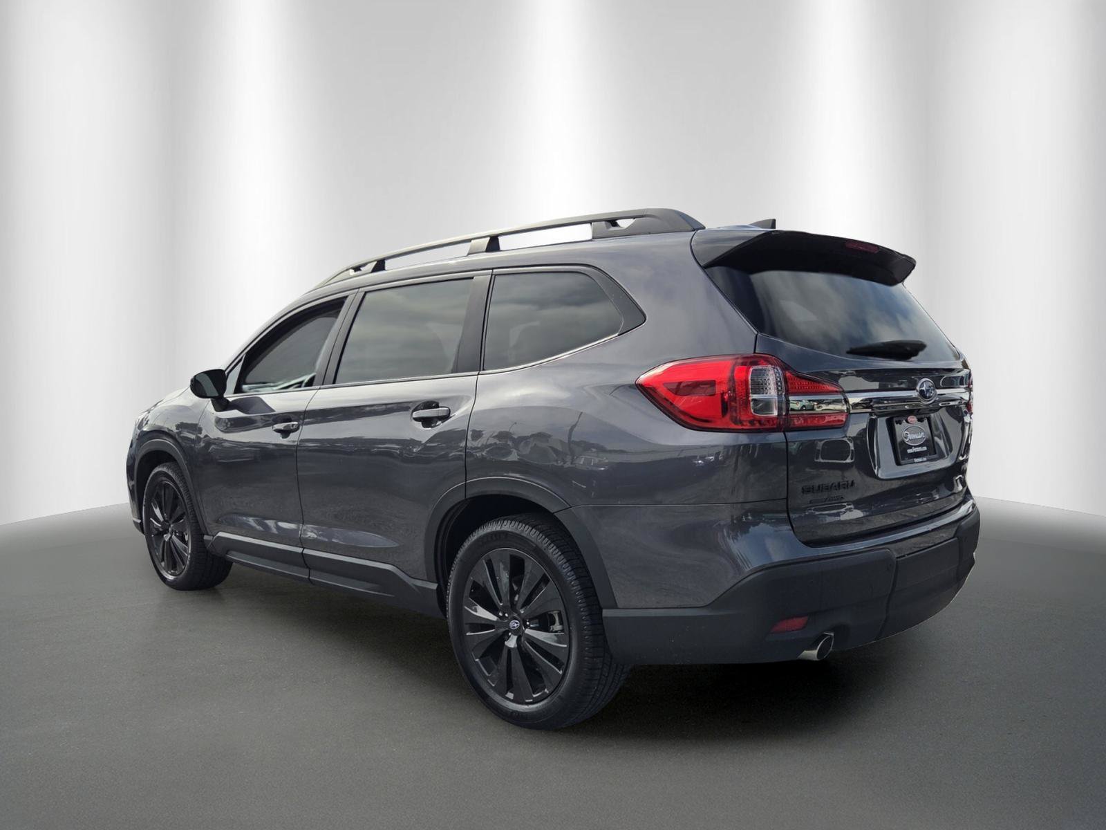 Used 2022 Subaru Ascent Onyx Edition AWD/4WD image 5