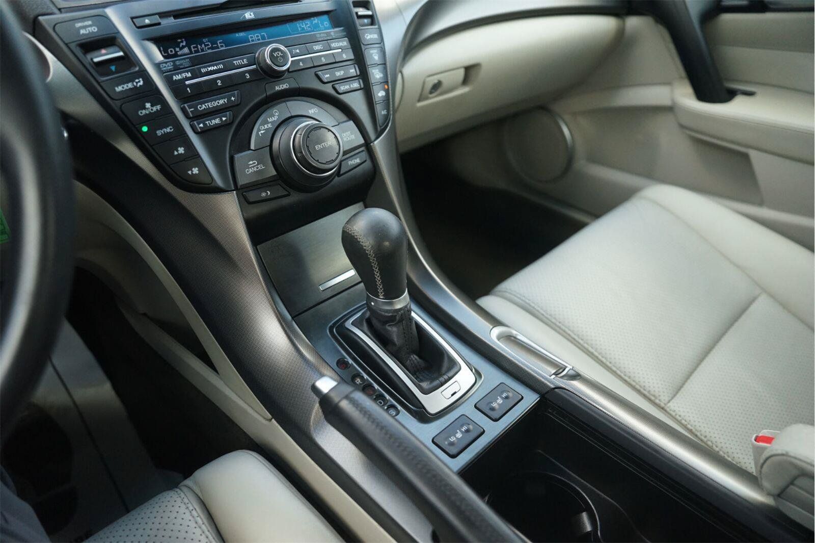 Used 2013 Acura TL w/ Technology Package FWD image 29