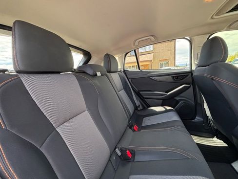 Used 2021 Subaru Crosstrek 2.0i Premium w/ Moonroof Package AWD/4WD image 21