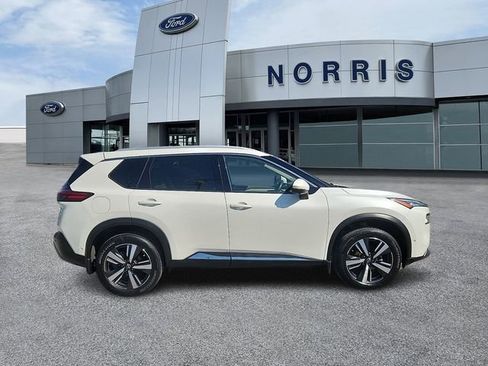 Used 2023 Nissan Rogue SL w/ SL Premium Package AWD/4WD image 5