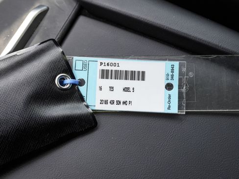 Used 2016 Tesla Model S P85D image 37