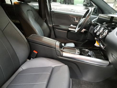 Used 2026 Mercedes-Benz GLA 250 image 11