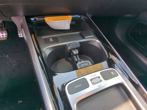 Certified 2024 Mercedes-Benz GLB 35 AMG 4MATIC image 9