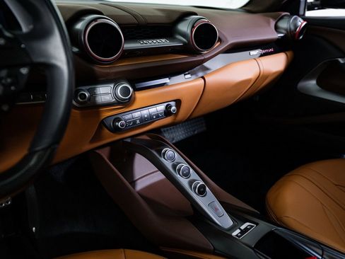 Certified 2019 Ferrari 812 Superfast image 21