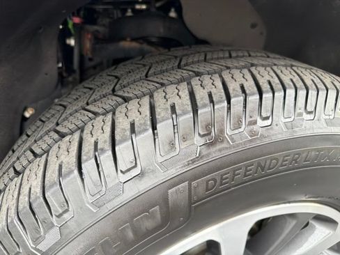 Used 2021 Ford Expedition XLT AWD/4WD image 11